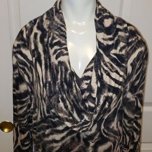 Karen Kane Blouse print long sleeve size XL